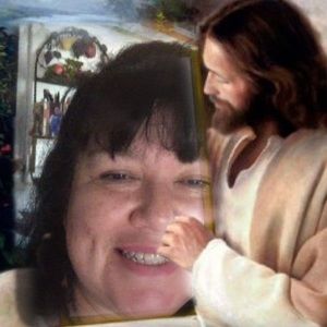 Meet your Posher, Lydia